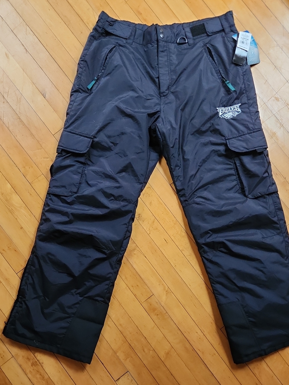 Men's Black Cargo Snow Pants with Insulated Warmth